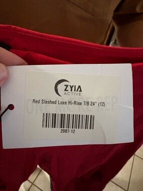 ZYIA Red Slashed Luxe Hi-Rise 7/8 Leggings